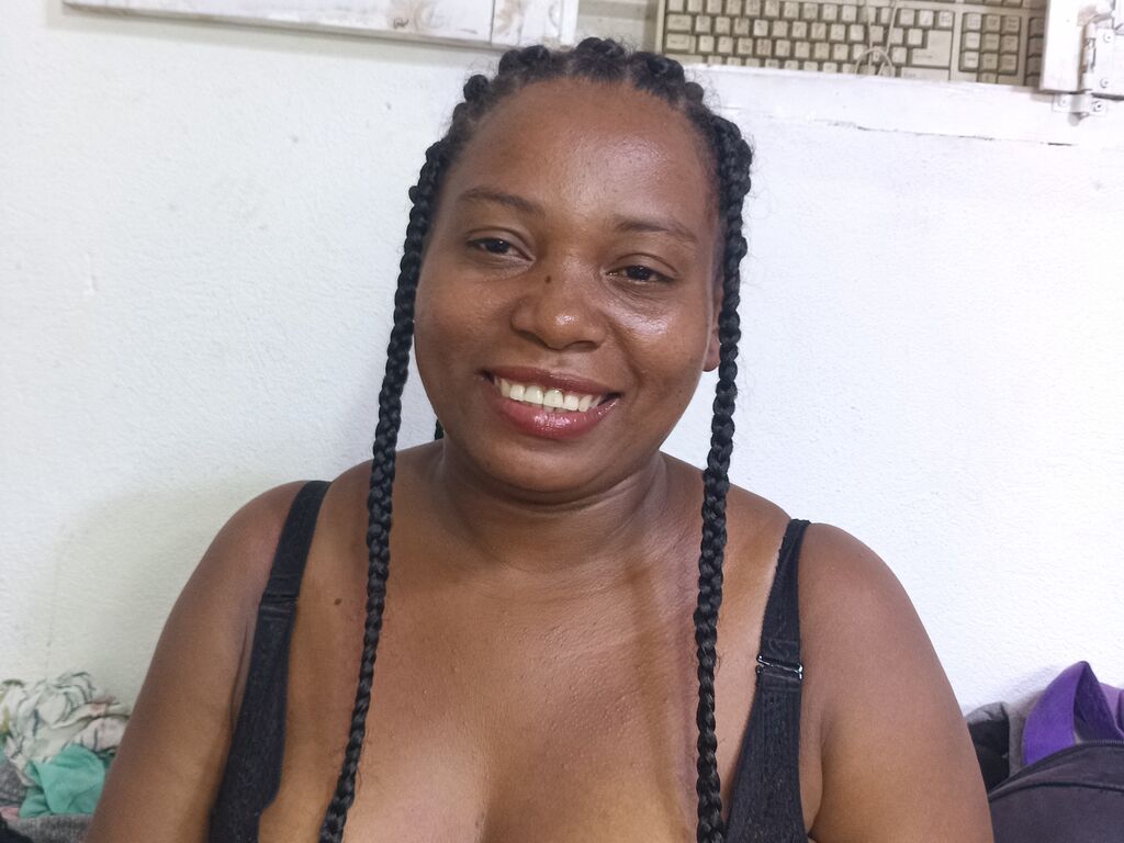 Vanessa Locsine